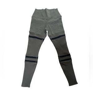 Alo Yoga High Waisted Ribbed Leggings Green/Black Size S